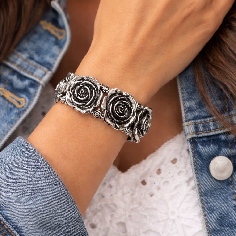 Silver Tone Rose Stretch Bracelet‎ Western Boho Statement Jewelry